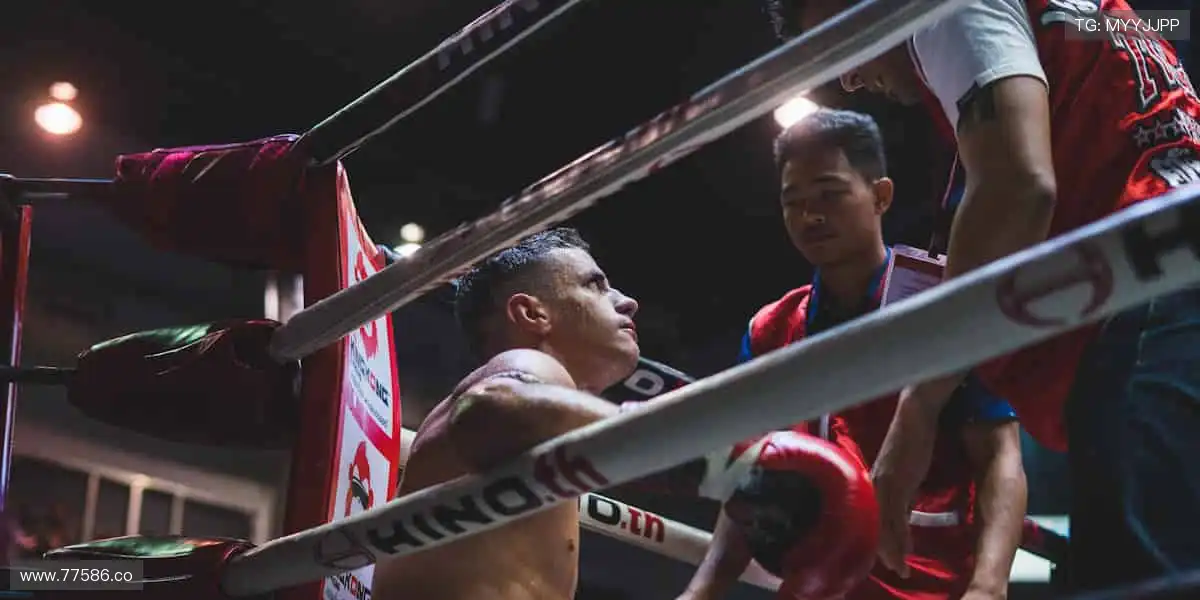 点燃热血，见证每一场巅峰对决！🔥⚽️